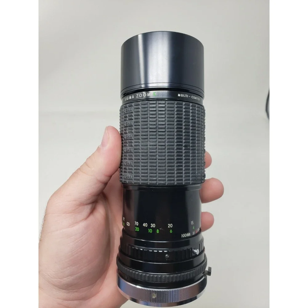Sigma 100mm - 200mm F/4.5 with Access 7‎ Element Auto Tele Converter and Case